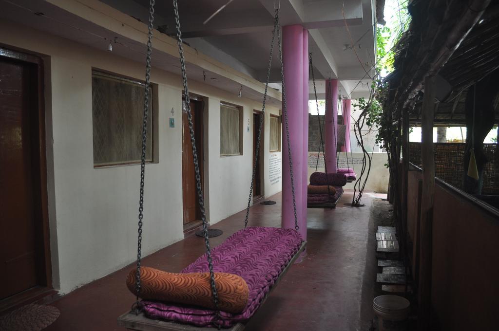 Uma Shankar Hampi Esterno foto